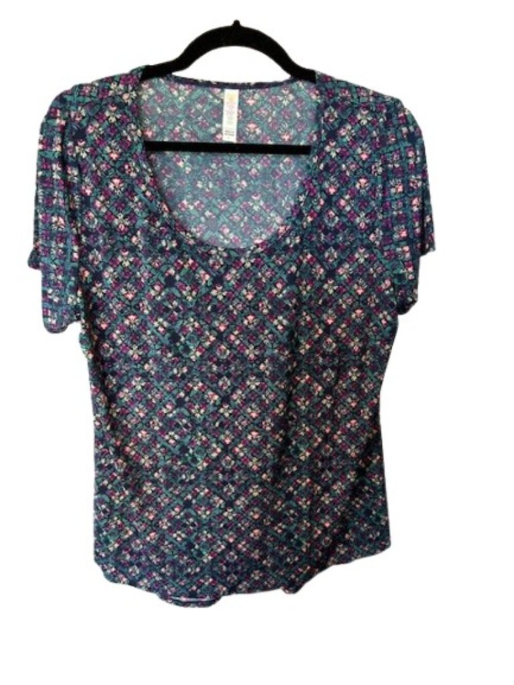 LuLaRoe Classic T Shirt Large Floral Cottagecore Coquette Pink Green Purple Blue
